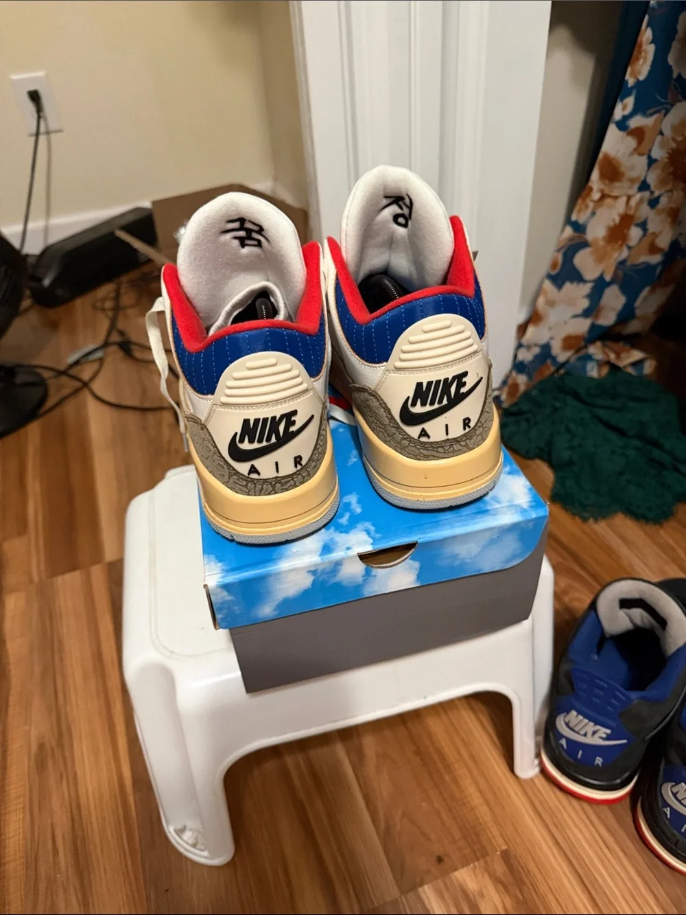 Jordan 3’s Seoul 2.0 Worn 1x Brand New Size 11.5 Very Comfortable